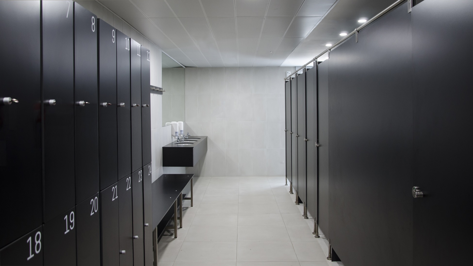 Cabinas sanitarias de compacto fenólico para aseo público