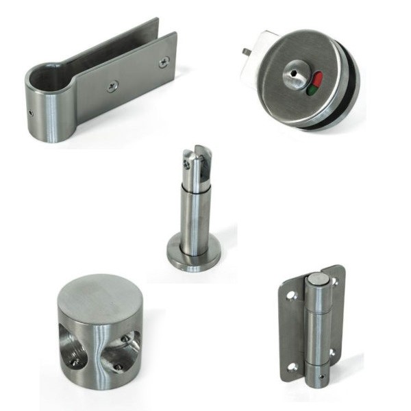 Herrajes de acero inoxidable para cabinas: pinza, condena, pata regulable, nudo y bisagra